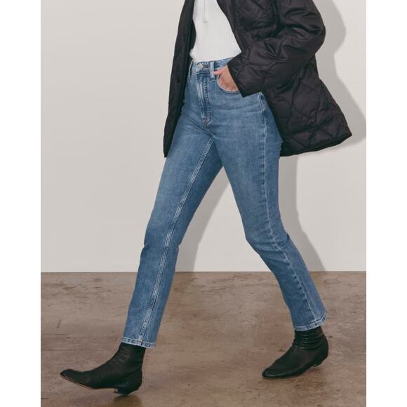 Everlane The Original Cheeky Jean in Medium Washed Blue 30 Regular - Picture 1 of 9